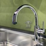 Vòi Nội Địa Nhật KM708G Preview 3