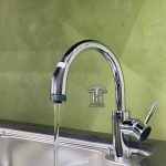 Vòi Nội Địa Nhật KM708G Preview 2